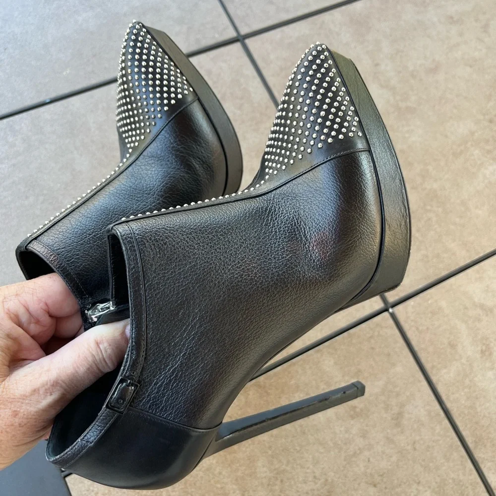 SAINT LAURANT PARIS/YSL LADIES BLACK SILVER STUD PLATFORM HEEL BOOTIES-9M - Picture 3 of 16